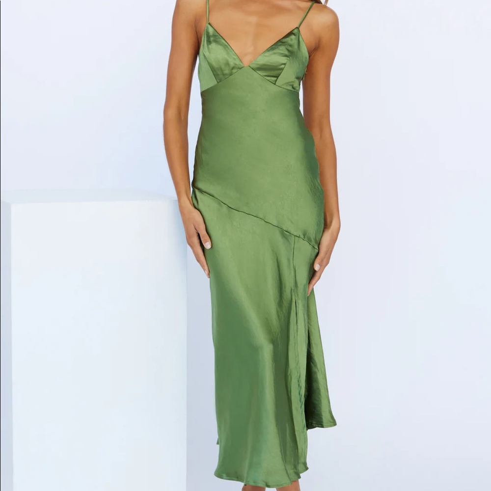 HELLO MOLLY DRESS - asking for a friend / size small / olive